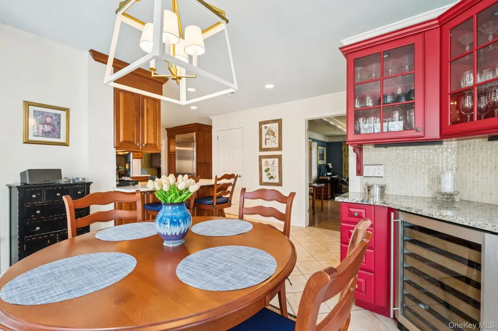 31 Fox Hunt Lane Cold Spring Harbor NY 11724