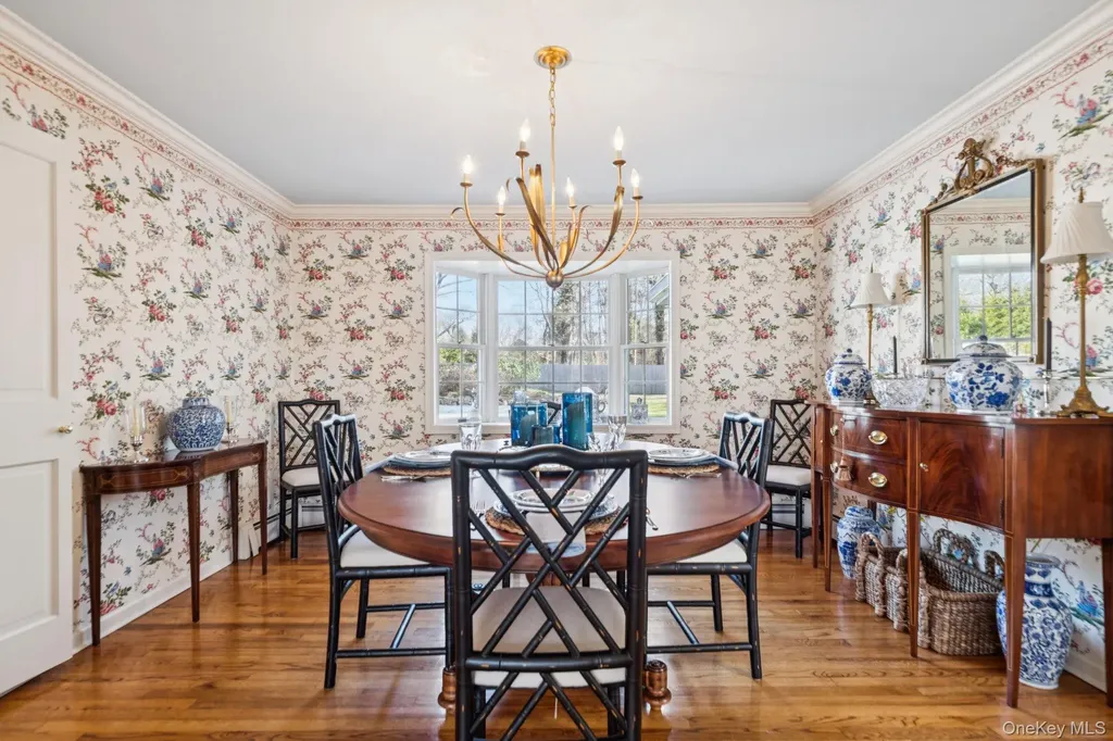 31 Fox Hunt Lane Cold Spring Harbor NY 11724