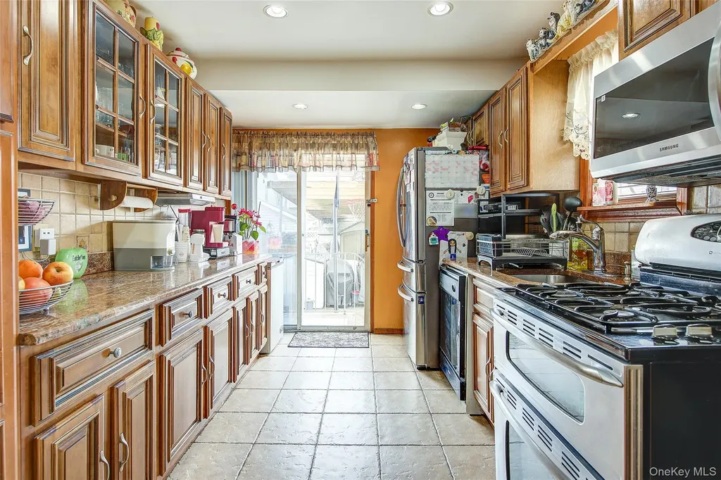 13536 95th Street Ozone Park NY 11417