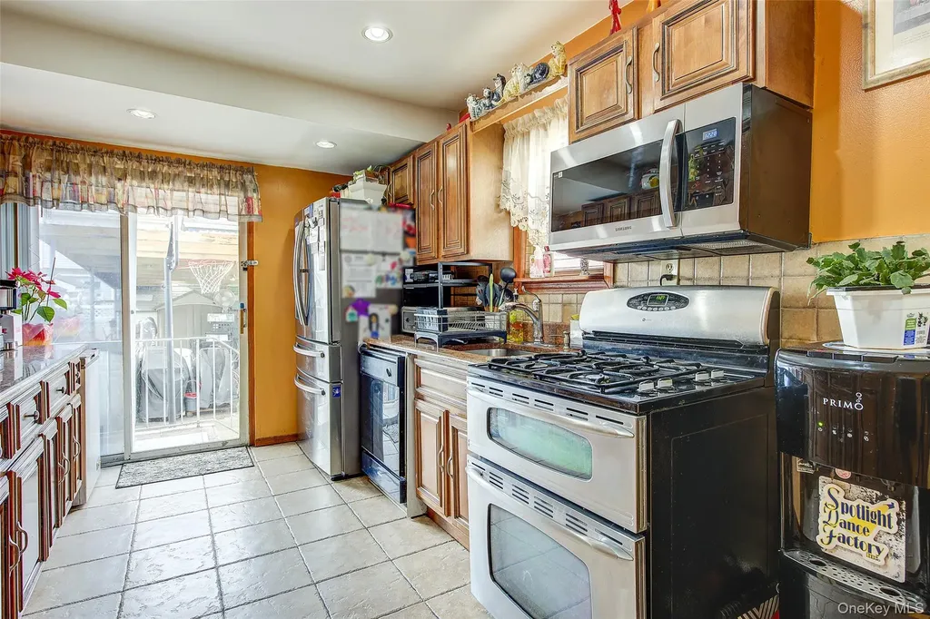13536 95th Street Ozone Park NY 11417