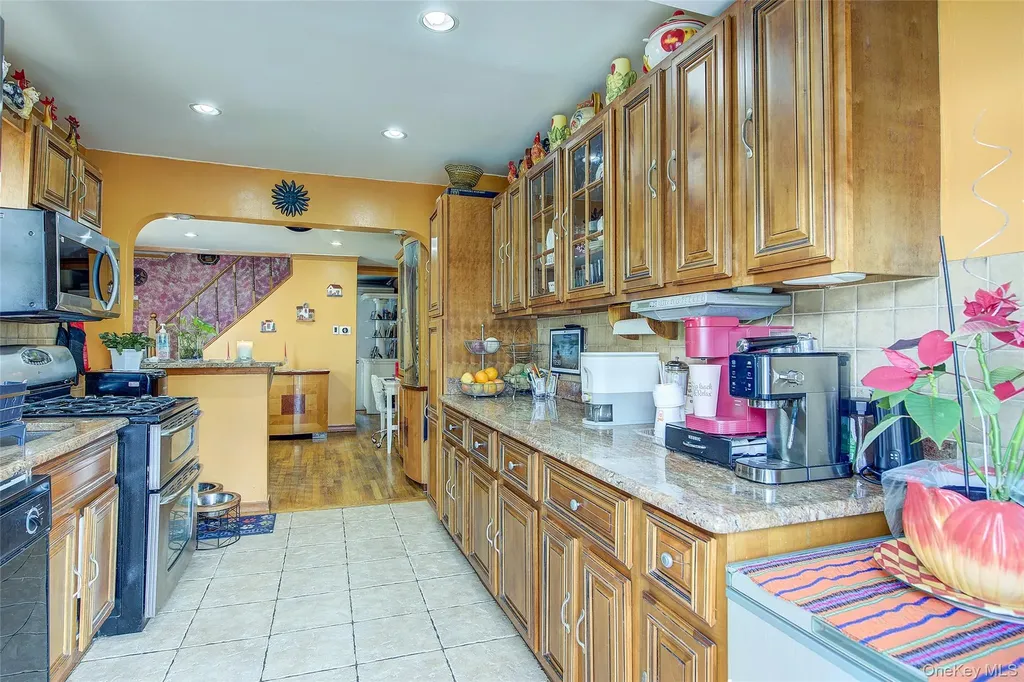 13536 95th Street Ozone Park NY 11417