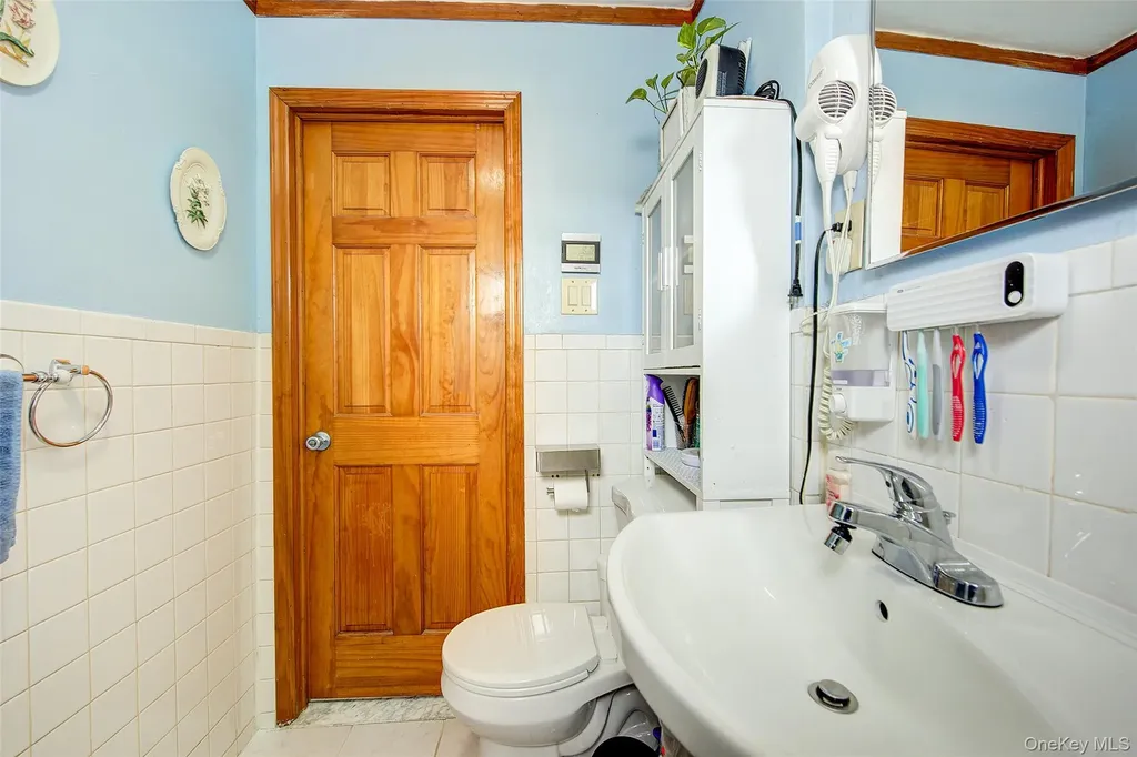 13536 95th Street Ozone Park NY 11417