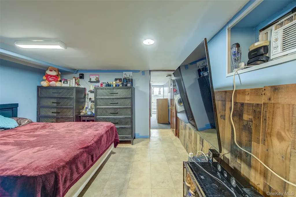 13536 95th Street Ozone Park NY 11417