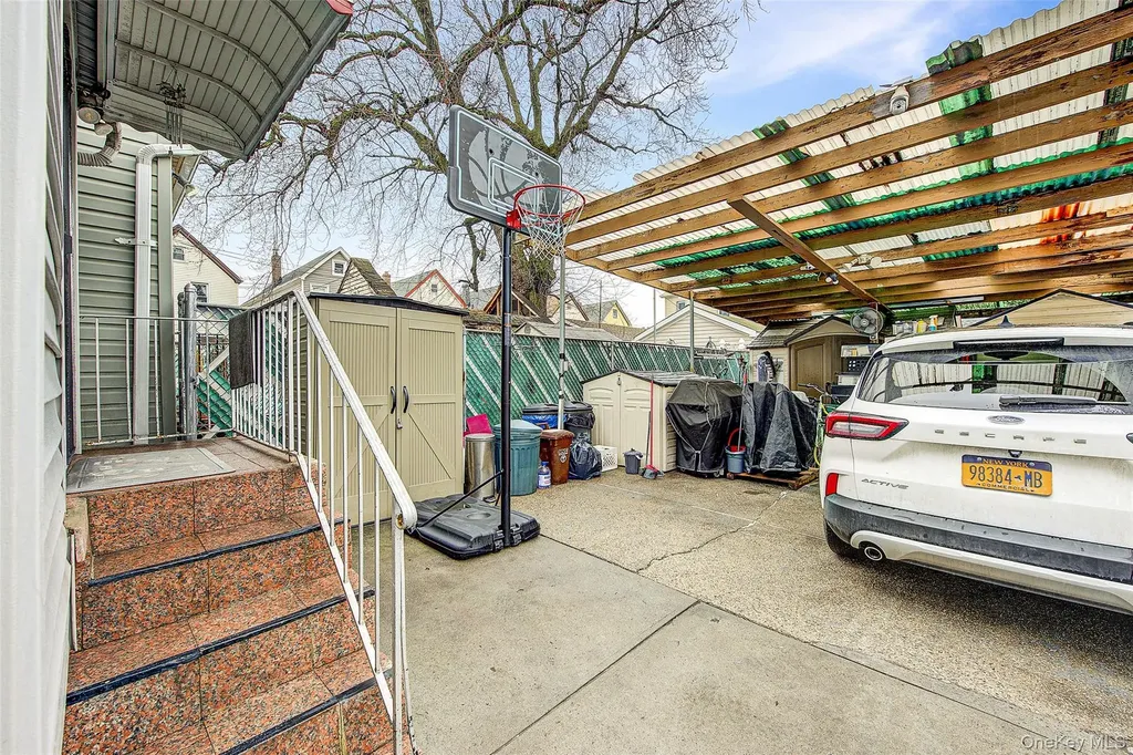 13536 95th Street Ozone Park NY 11417
