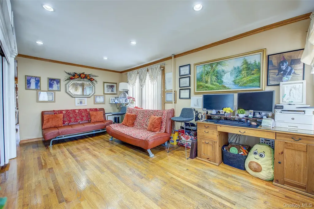 13536 95th Street Ozone Park NY 11417
