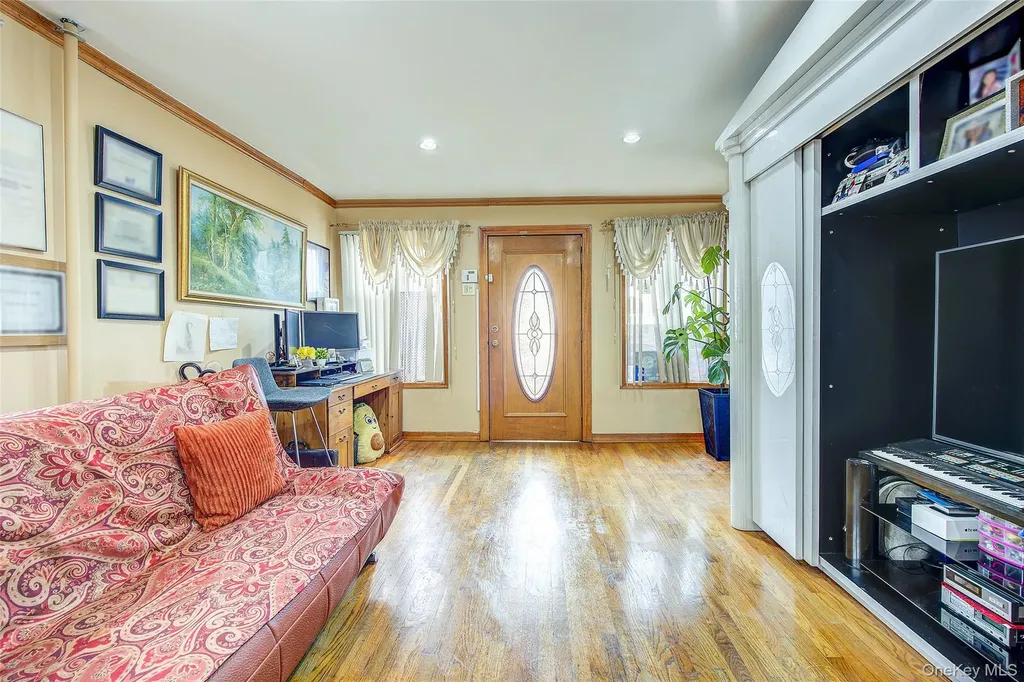13536 95th Street Ozone Park NY 11417