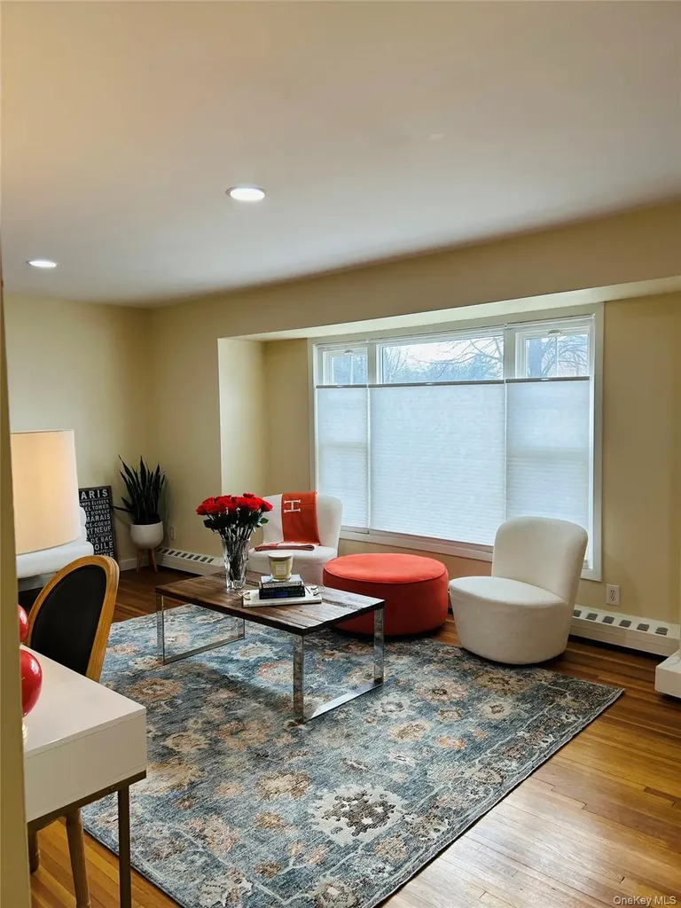 173 Wetherill Road Garden City NY 11530