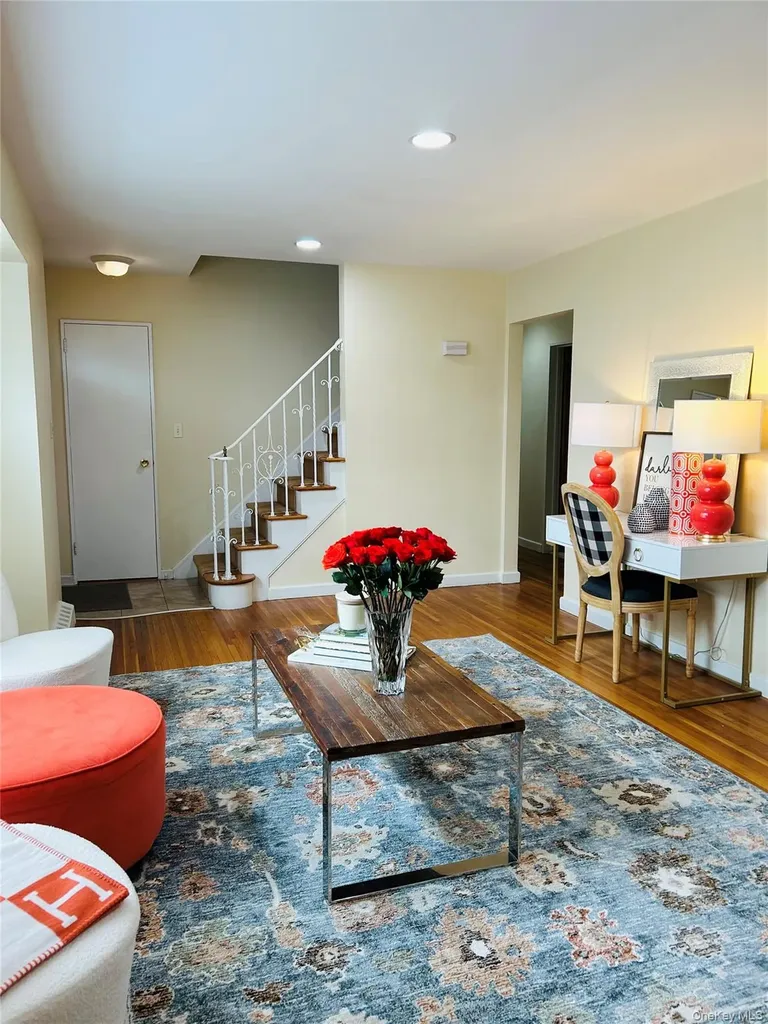173 Wetherill Road Garden City NY 11530