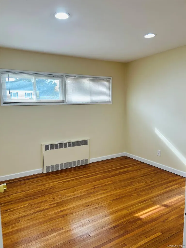 173 Wetherill Road Garden City NY 11530