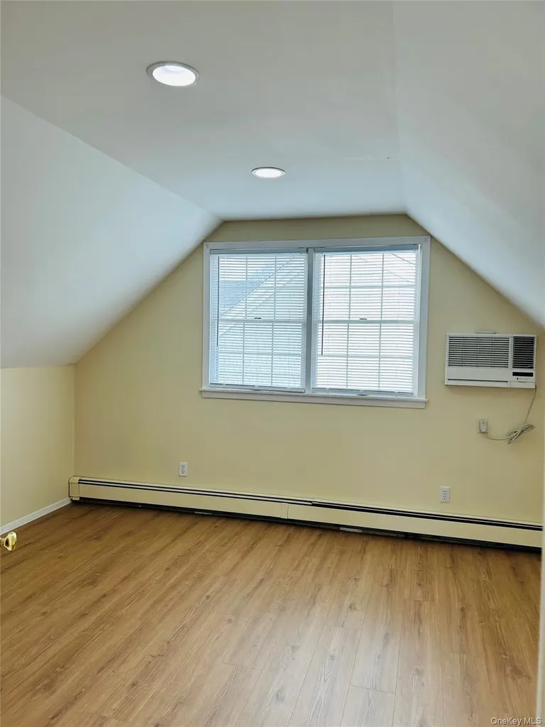 173 Wetherill Road Garden City NY 11530