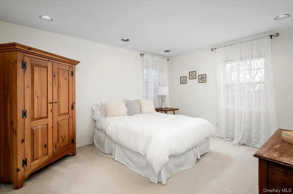 9 Cherry Lane Scarsdale NY 10583