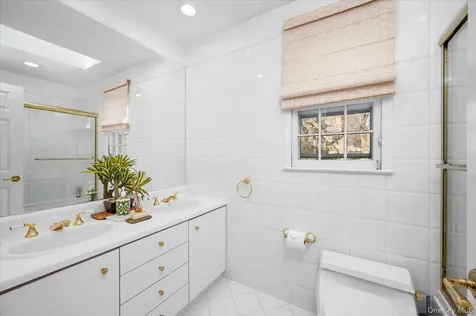 9 Cherry Lane Scarsdale NY 10583