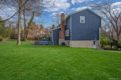 9 Cherry Lane Scarsdale NY 10583