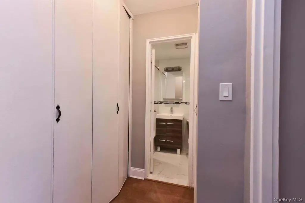 15272 Melbourne Avenue Flushing NY 11367