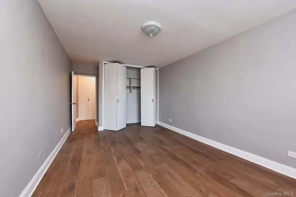 15272 Melbourne Avenue Flushing NY 11367