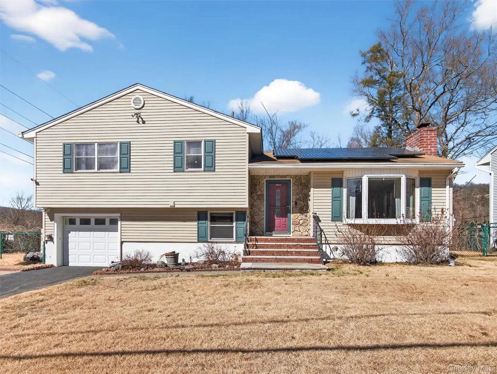 7 Greenway E Sloatsburg NY 10974