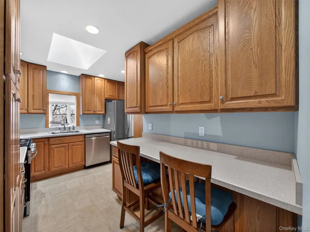 7 Greenway E Sloatsburg NY 10974