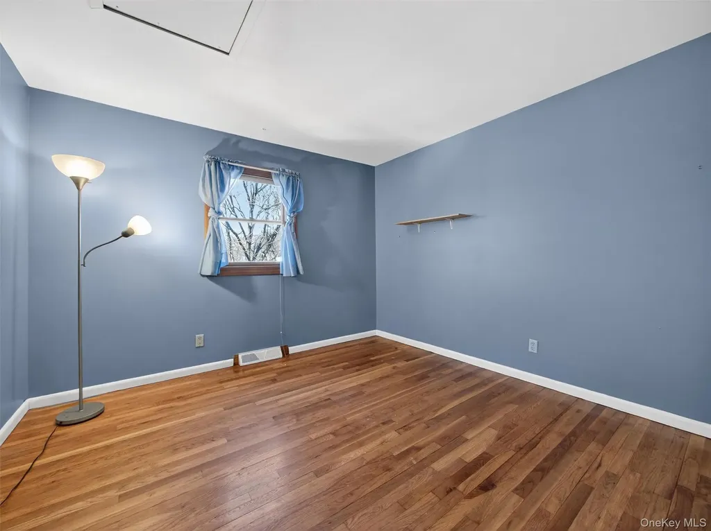 7 Greenway E Sloatsburg NY 10974
