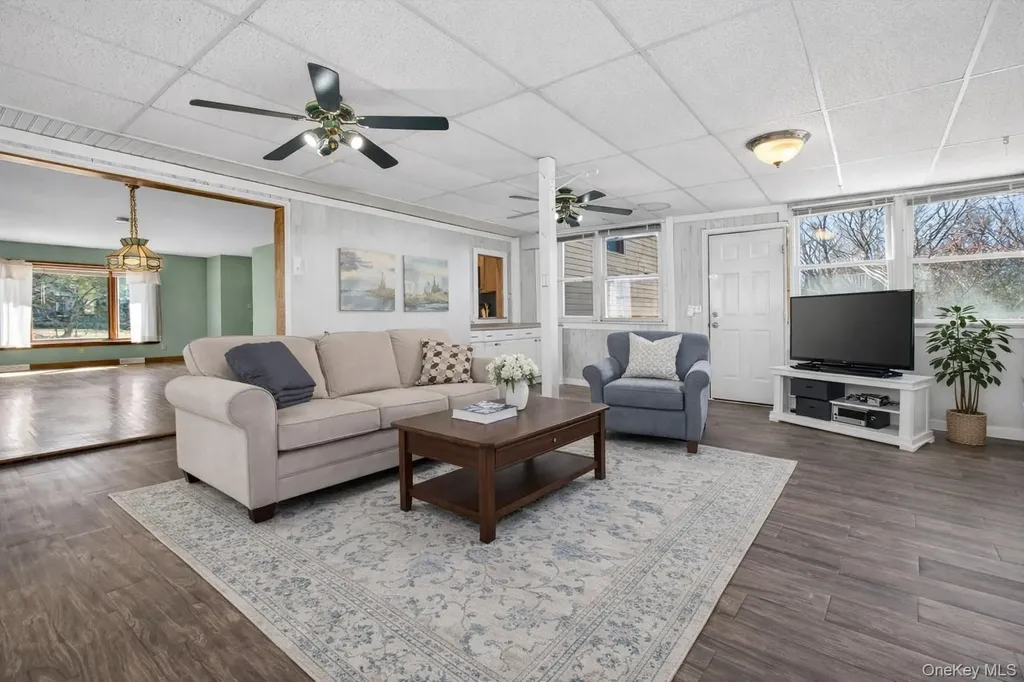 7 Greenway E Sloatsburg NY 10974