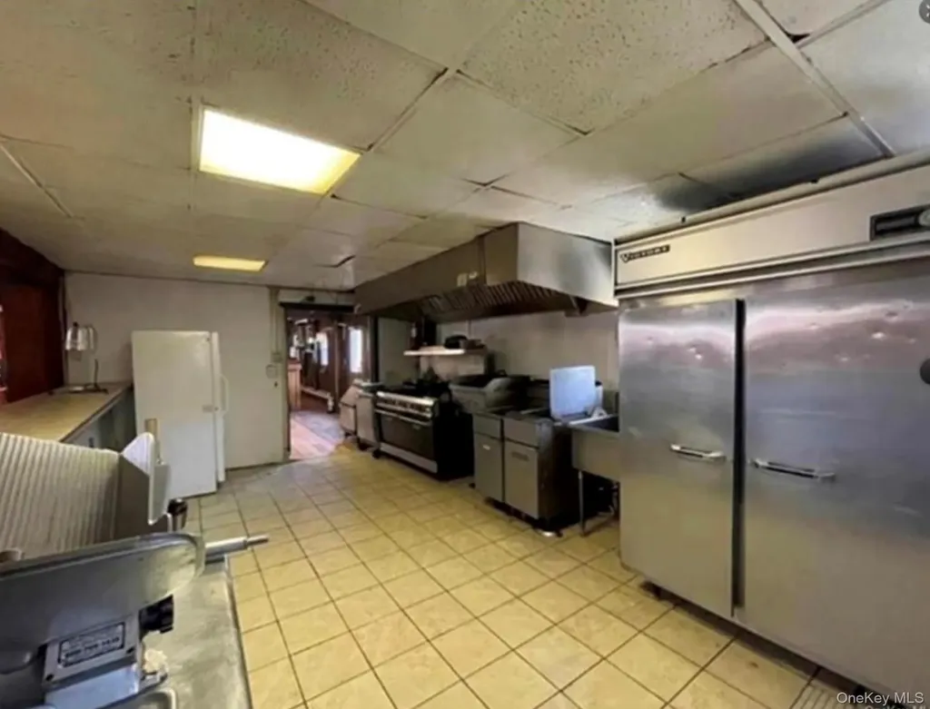 87 S Maple Avenue Port Jervis NY 12771