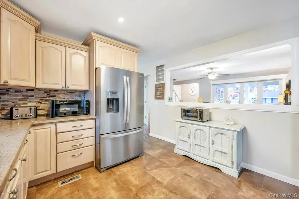 45 Floradora Drive Mastic NY 11950