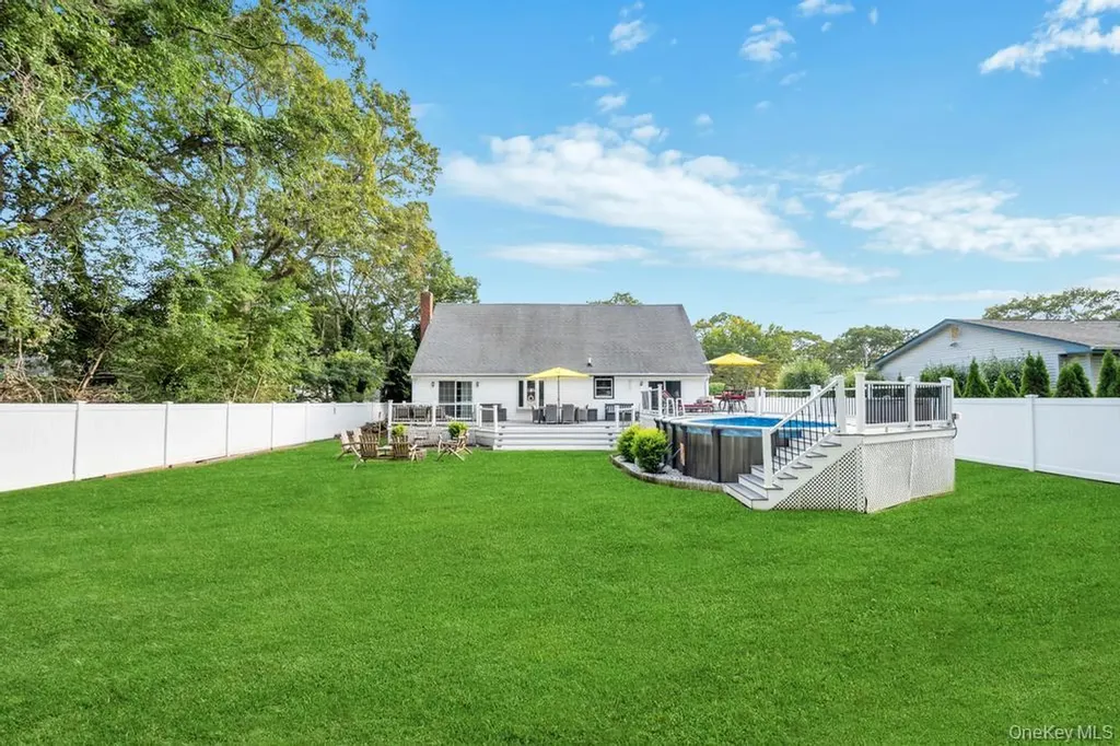 45 Floradora Drive Mastic NY 11950