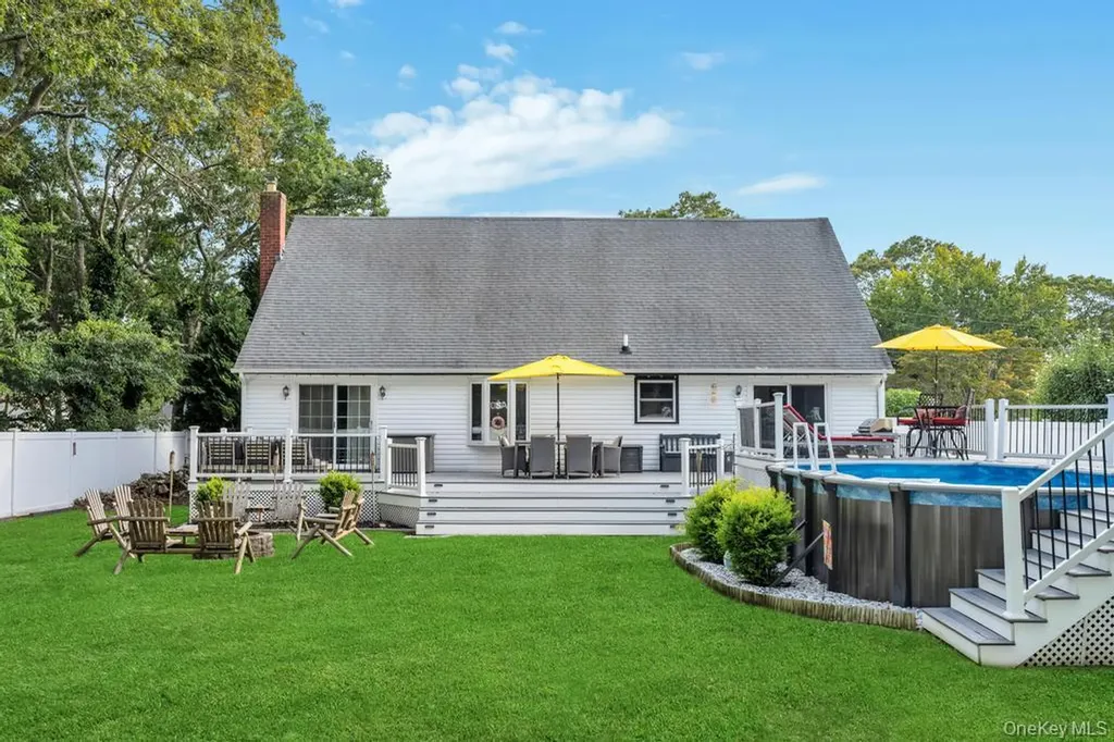 45 Floradora Drive Mastic NY 11950