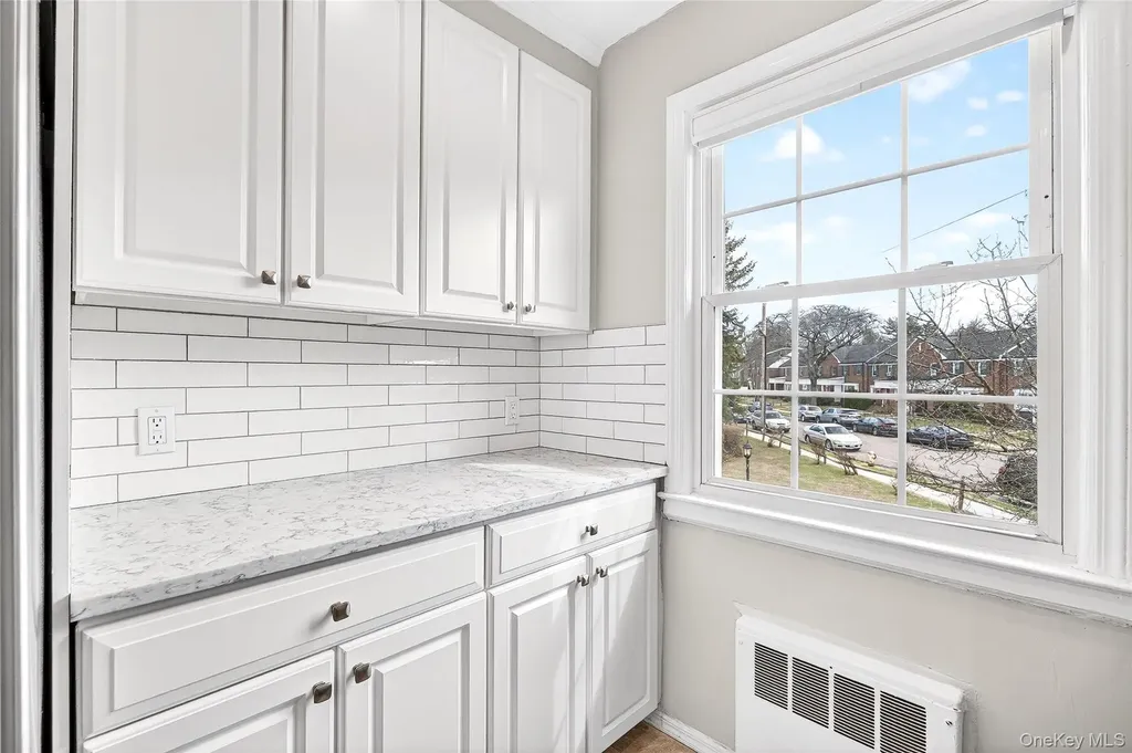 66 Robins Crescent New Rochelle NY 10801