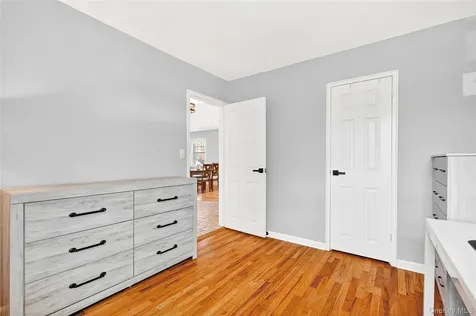 66 Robins Crescent New Rochelle NY 10801