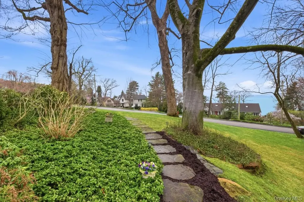 179 River Road Briarcliff Manor NY 10510