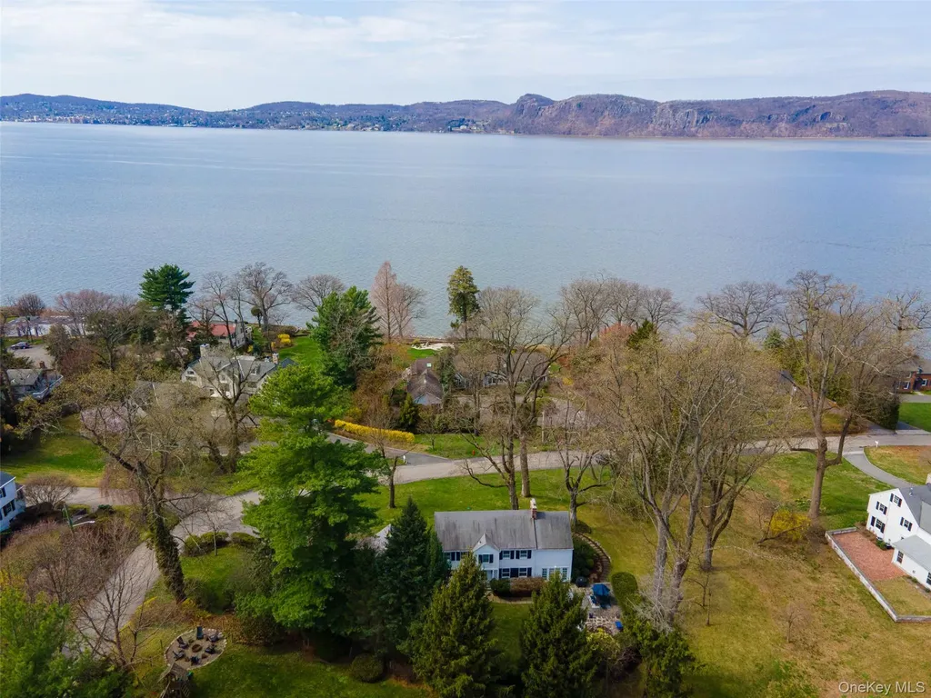 179 River Road Briarcliff Manor NY 10510