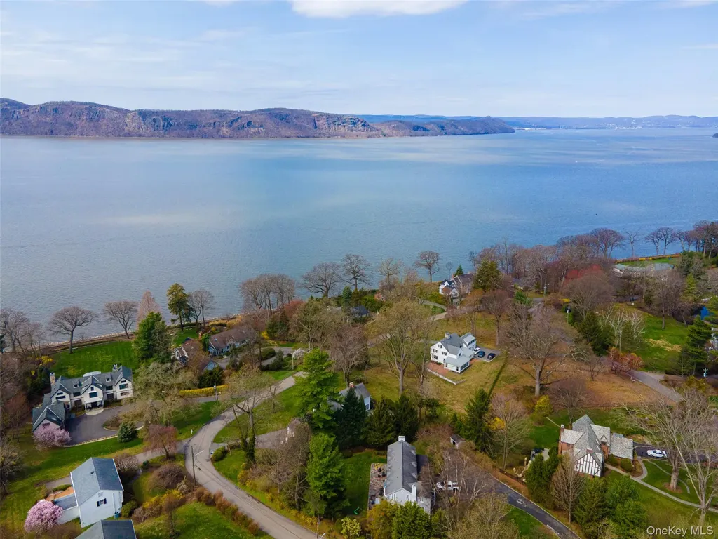 179 River Road Briarcliff Manor NY 10510