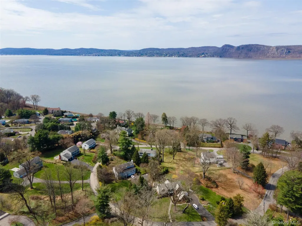 179 River Road Briarcliff Manor NY 10510