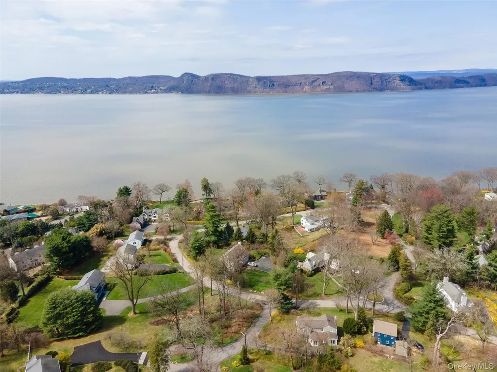 179 River Road Briarcliff Manor NY 10510