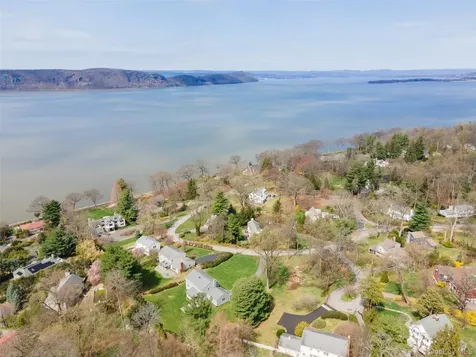 179 River Road Briarcliff Manor NY 10510