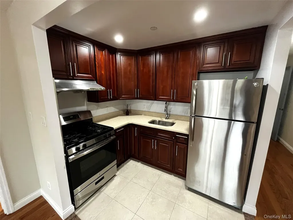 7026 Queens Boulevard Woodside NY 11377