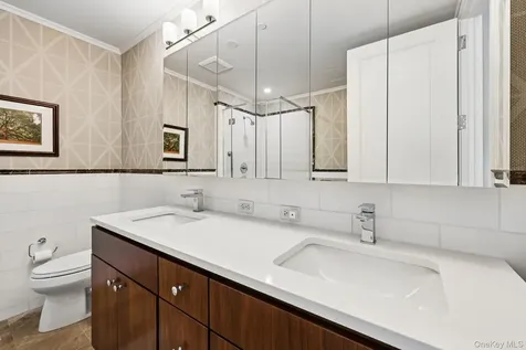 175 Huguenot Street New Rochelle NY 10801