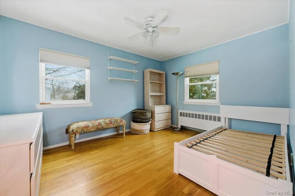 30 Middle Drive Huntington NY 11743