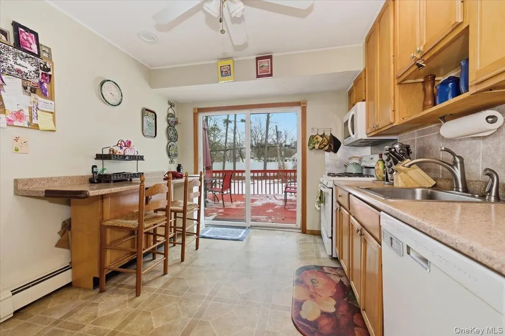 30 Middle Drive Huntington NY 11743