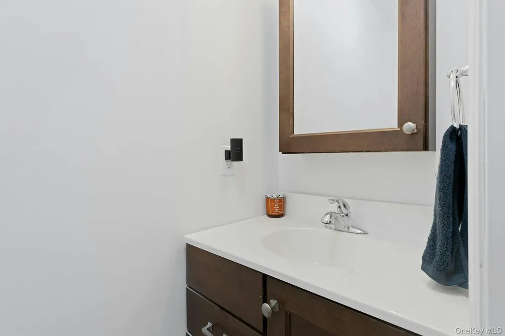 34 Ashburton Road Carmel NY 10512