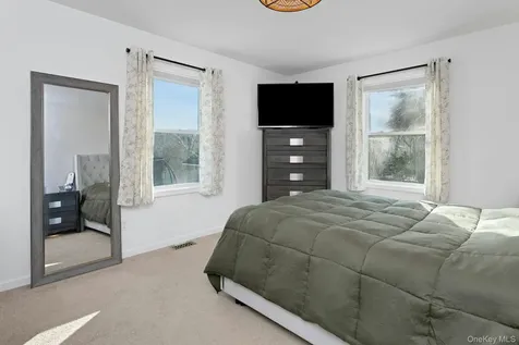 34 Ashburton Road Carmel NY 10512