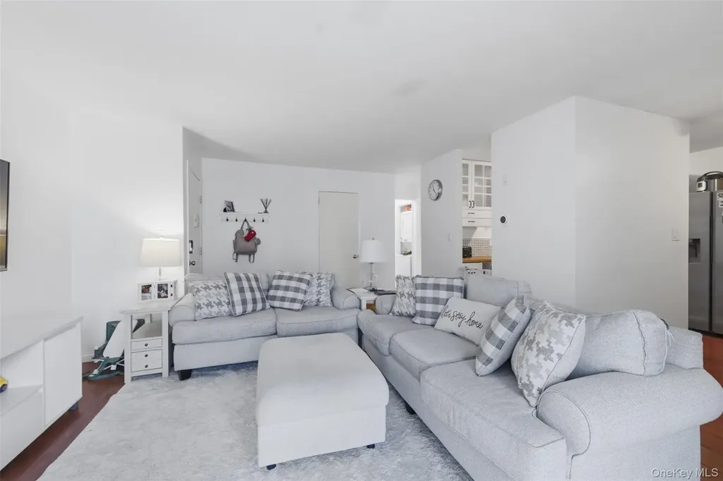 12 Field Court Fishkill NY 12524