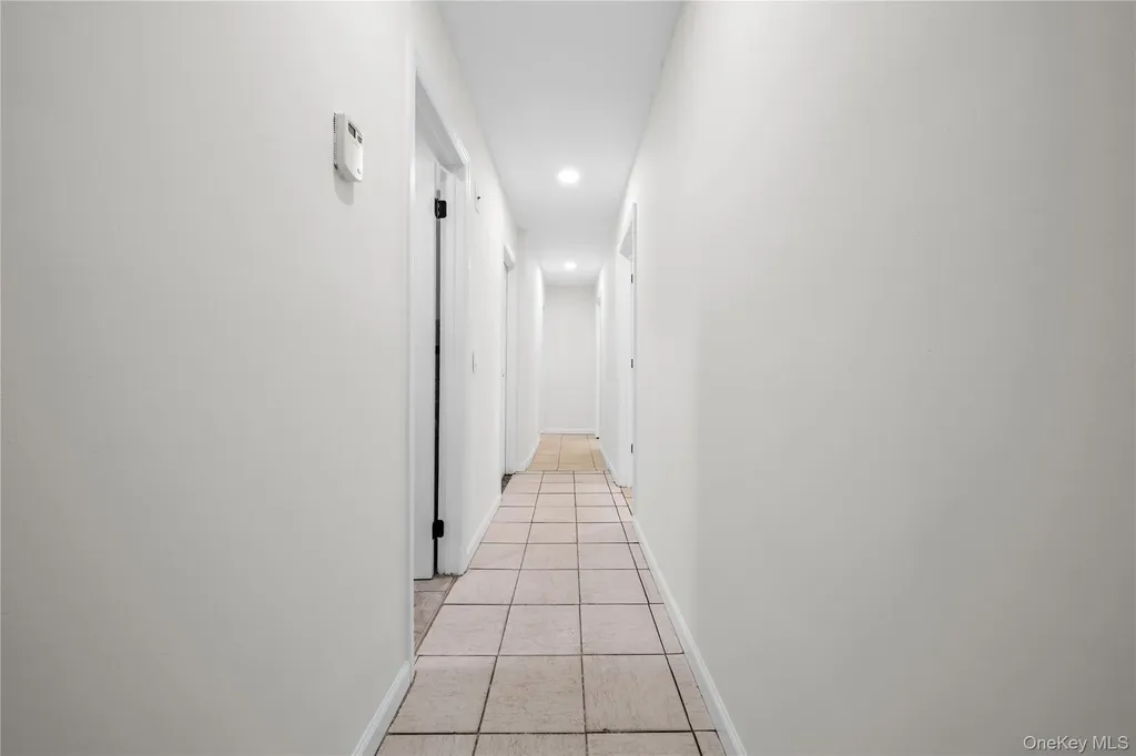 55 Schleigel Boulevard Farmingdale NY 11735
