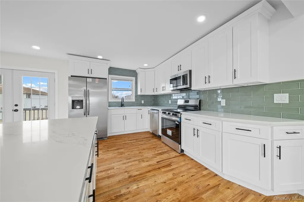55 Schleigel Boulevard Farmingdale NY 11735