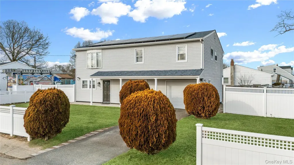 55 Schleigel Boulevard Farmingdale NY 11735