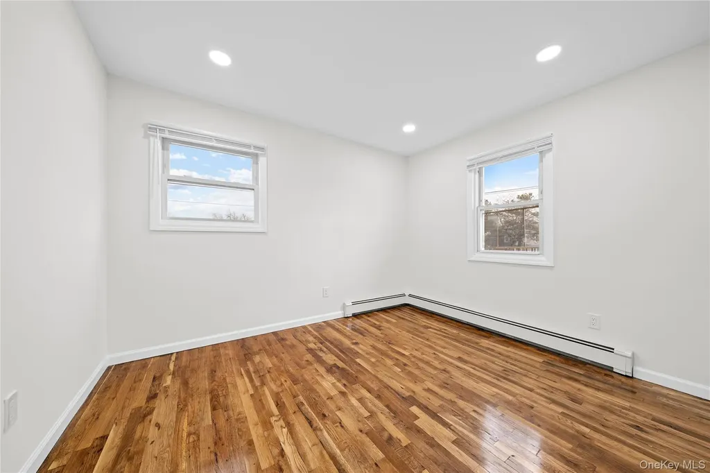 55 Schleigel Boulevard Farmingdale NY 11735