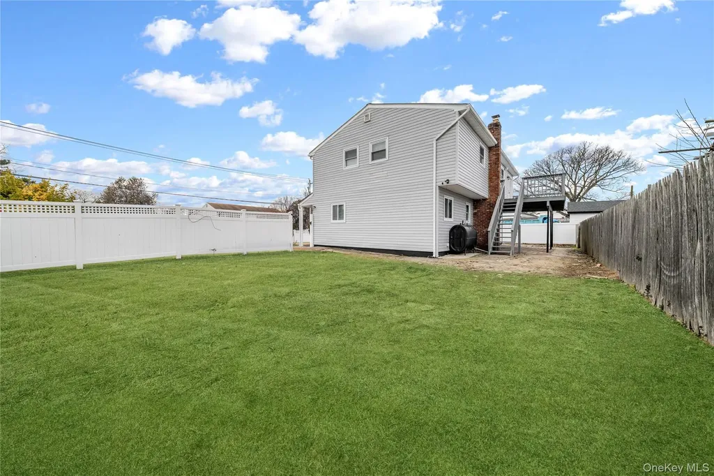 55 Schleigel Boulevard Farmingdale NY 11735