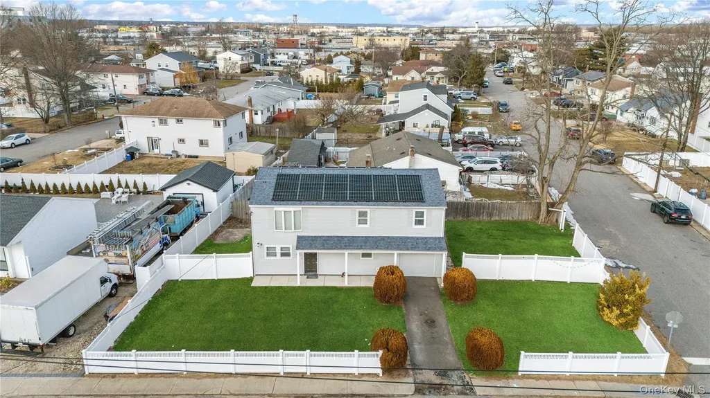 55 Schleigel Boulevard Farmingdale NY 11735