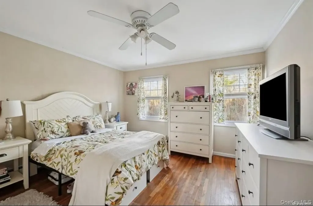 23 N Westbury Road Hampton Bays NY 11946