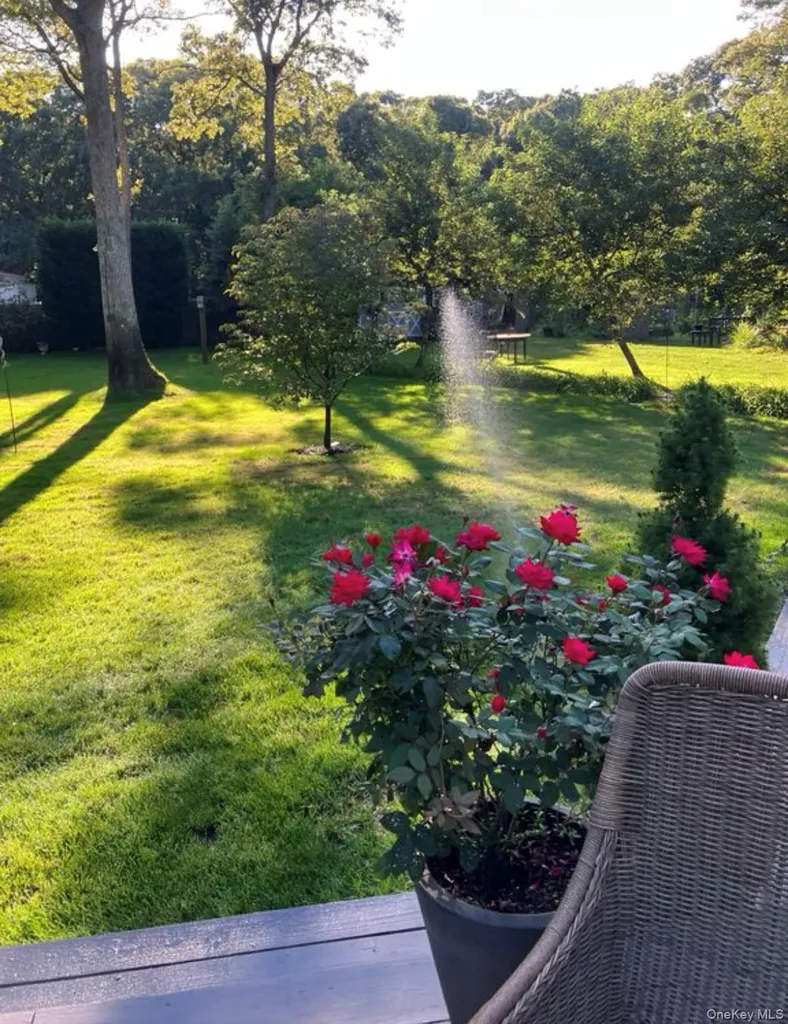 23 N Westbury Road Hampton Bays NY 11946
